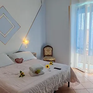 https://elisart-2.hotelsalgherosardinia.com